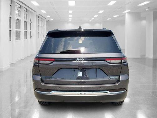2023 Jeep Grand Cherokee Limited X