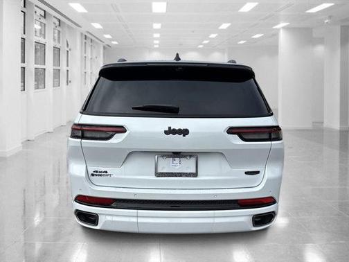 2025 Jeep Grand Cherokee L Summit Reserve