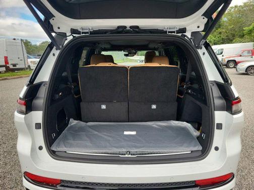 2025 Jeep Grand Cherokee L Summit Reserve