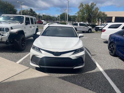2022 Toyota Camry LE
