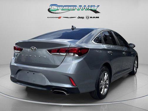 2018 Hyundai SONATA SEL