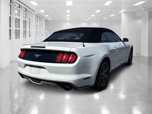 2015 Ford Mustang EcoBoost Premium
