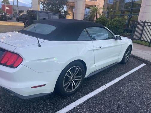 2015 Ford Mustang EcoBoost Premium