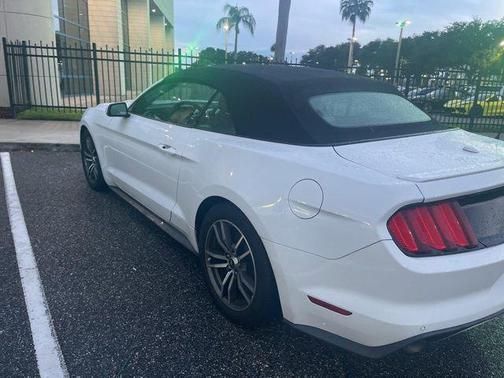 2015 Ford Mustang EcoBoost Premium