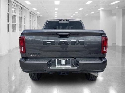2025 RAM 2500 Laramie Crew Cab 4x4 6'4' Box