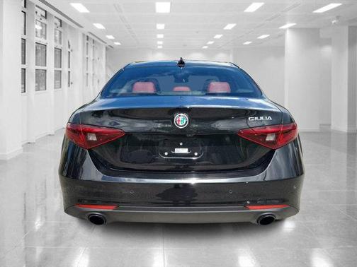 2022 Alfa Romeo Giulia Sprint