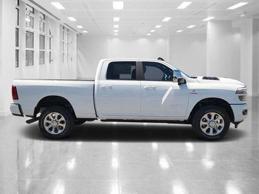 2025 RAM 2500 Laramie Crew Cab 4x4 6'4' Box