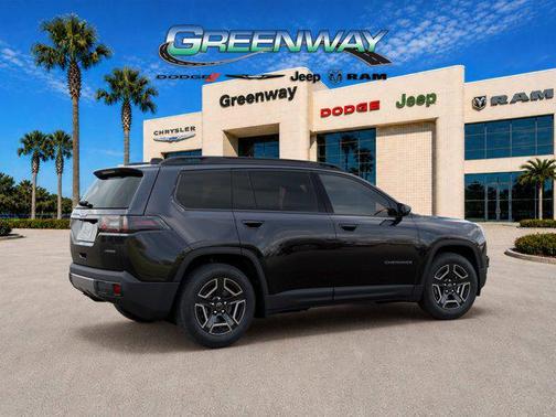 Diamond Black Crystal Pearlcoat 2026 Jeep Cherokee Laredo 4x4