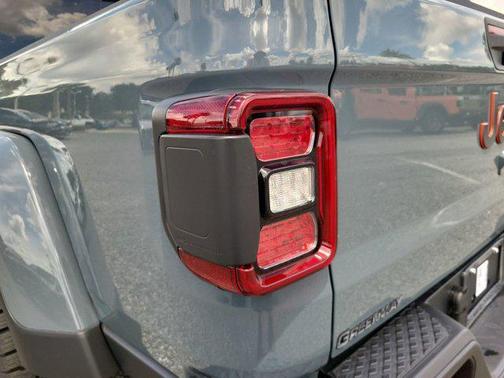 2025 Jeep Gladiator Mojave