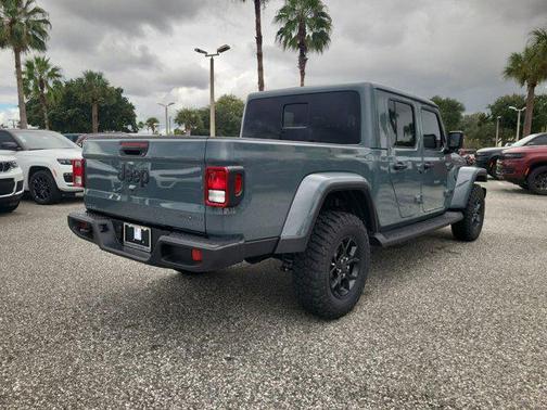 2025 Jeep Gladiator High Tide