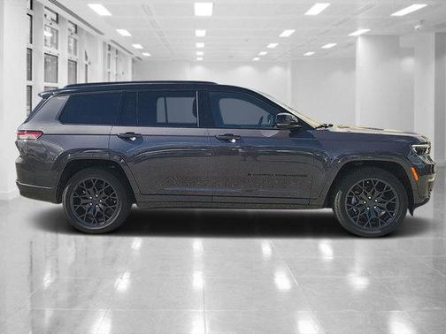 2025 Jeep Grand Cherokee L Summit Reserve