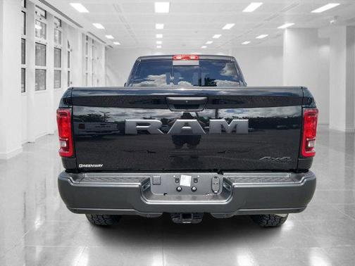 2025 RAM 2500 Tradesman Crew Cab 4x4 6'4' Box