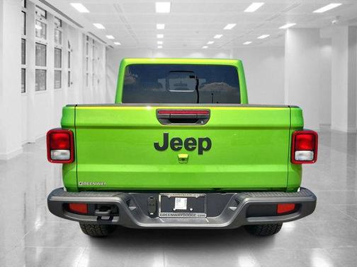 2025 Jeep Gladiator Nighthawk