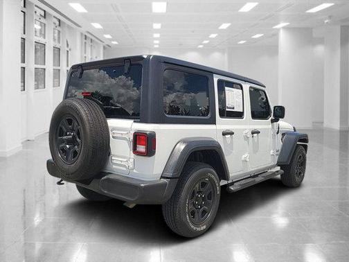2018 Jeep Wrangler Unlimited Sport