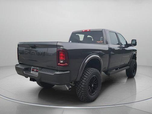 2025 RAM 2500 Big Horn Crew Cab 4x4 6'4' Box