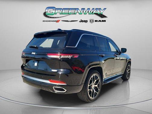 2024 Jeep Grand Cherokee Summit