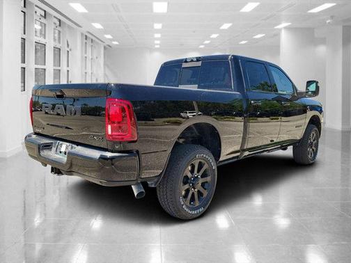 2025 RAM 2500 Laramie Crew Cab 4x4 6'4' Box
