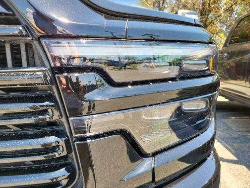 2025 RAM 2500 Laramie Crew Cab 4x4 6'4' Box