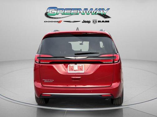 2026 Chrysler Pacifica L