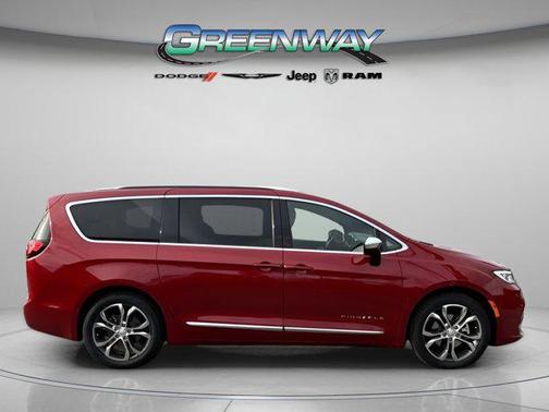 2026 Chrysler Pacifica L