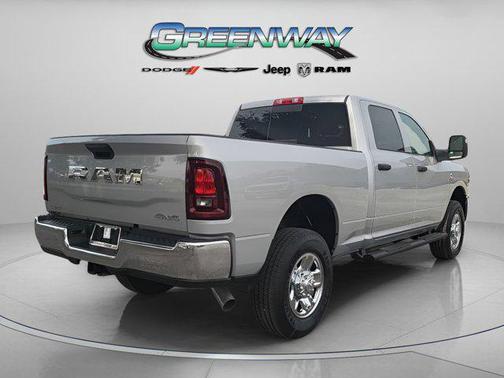 2026 RAM 2500 Tradesman Crew Cab 4x4 6'4' Box