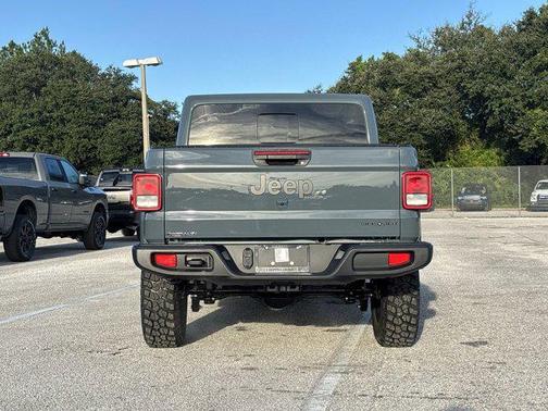 2025 Jeep Gladiator High Tide