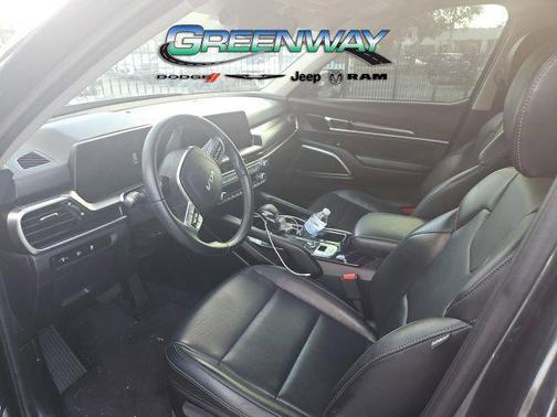 2024 Kia Telluride LX