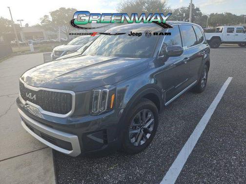2024 Kia Telluride LX