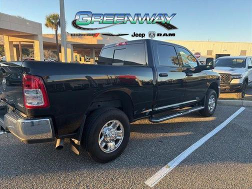 2024 RAM 2500 Tradesman Crew Cab 4x4 6'4' Box