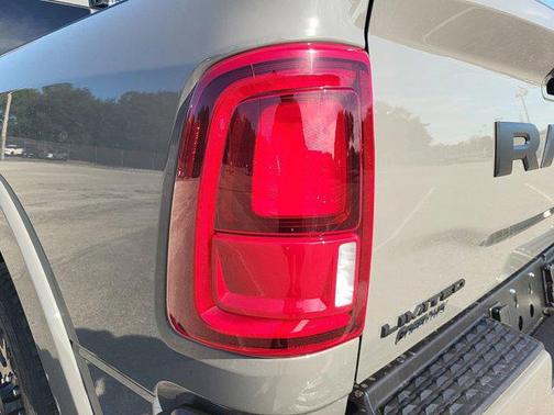 2026 RAM 2500 Limited Mega Cab 4x4 6'4' Box