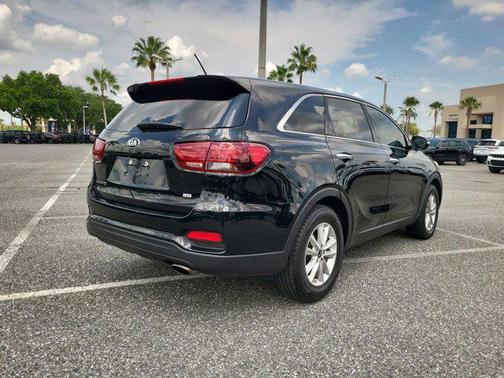 2019 Kia Sorento L