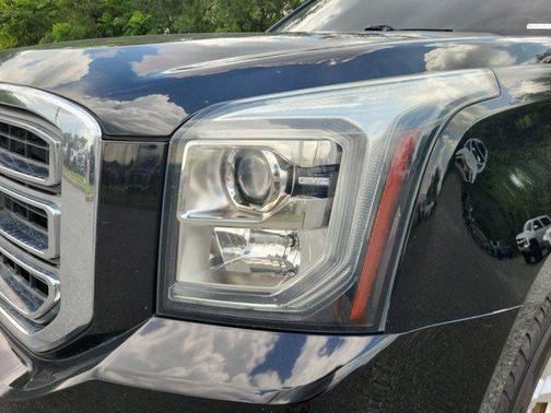 2018 GMC Yukon SLE