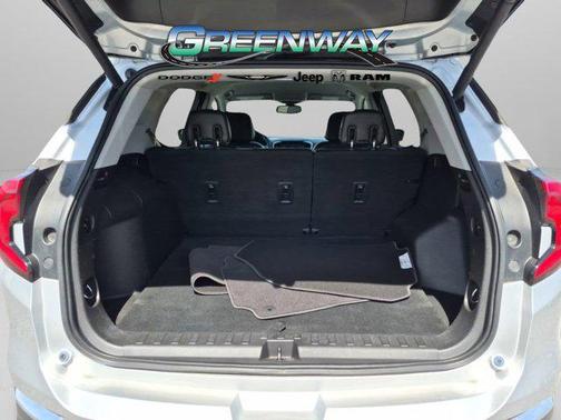 Quicksilver Metallic 2018 GMC Terrain SLT
