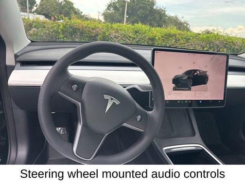 2022 Tesla Model 3 Standard Range
