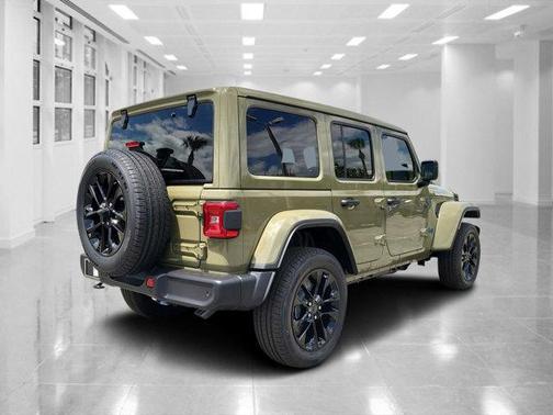 2025 Jeep Wrangler 4xe Sahara