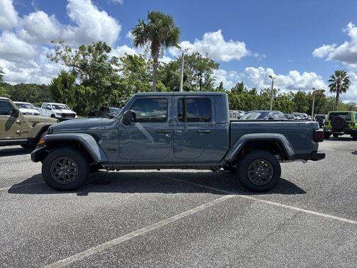 2025 Jeep Gladiator Sport S