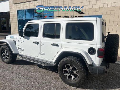 2020 Jeep Wrangler Unlimited Sahara