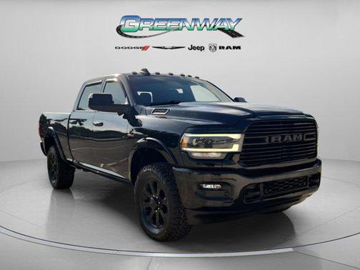 2020 RAM 2500 Laramie Crew Cab 4X4 6'4' Box