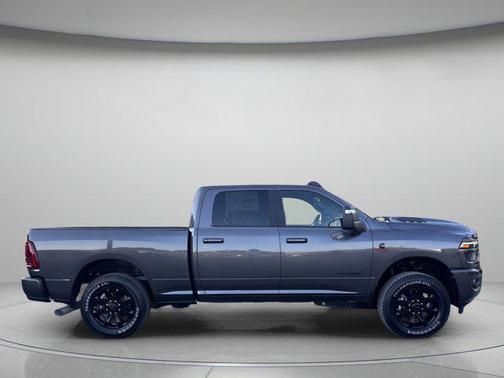 2025 RAM 2500 Laramie Crew Cab 4x4 6'4' Box