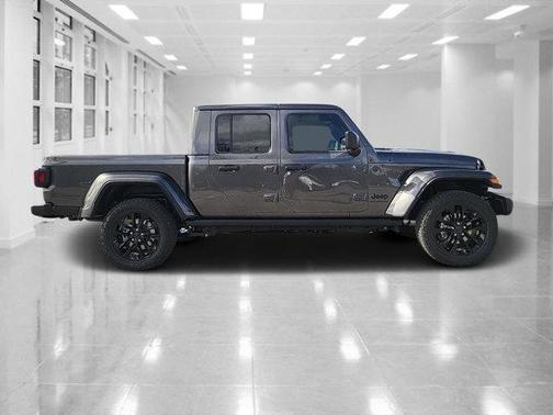 2025 Jeep Gladiator Nighthawk