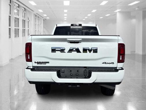 2025 RAM 2500 Laramie Crew Cab 4x4 6'4' Box