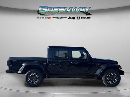 2026 Jeep Gladiator Sahara 4x4