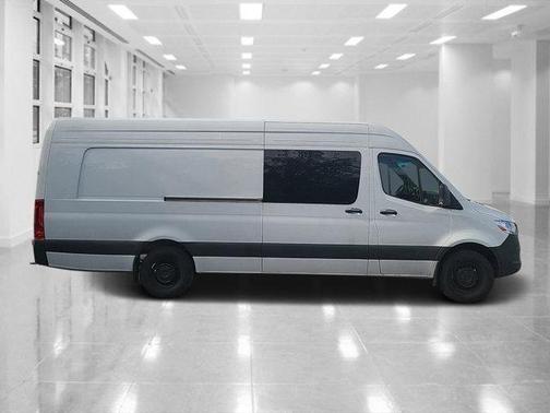 2024 Mercedes-Benz Sprinter 2500 High Roof