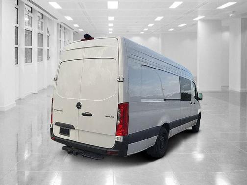 2024 Mercedes-Benz Sprinter 2500 High Roof