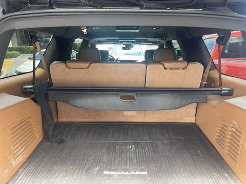 2017 Cadillac Escalade ESV Platinum