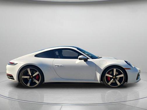 2021 Porsche 911 Carrera 4S