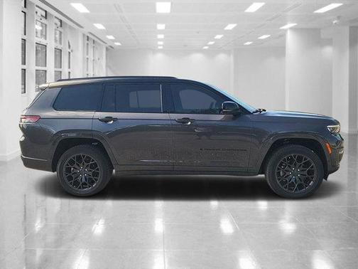 2025 Jeep Grand Cherokee L Summit Reserve