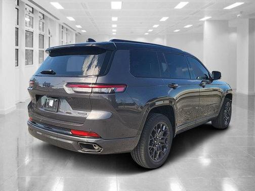 2025 Jeep Grand Cherokee L Summit Reserve