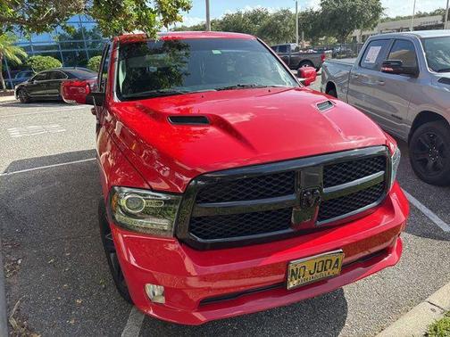 2017 RAM 1500 Night Crew Cab 4x2 5'7' Box