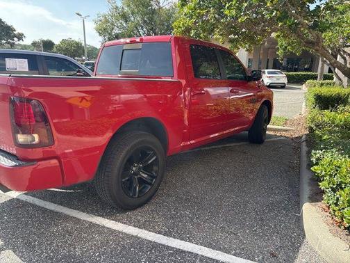 2017 RAM 1500 Night Crew Cab 4x2 5'7' Box